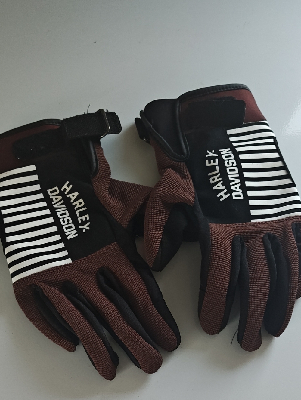 Harley-Davidson Brown and Black Riding Gloves with White Logo Stripes